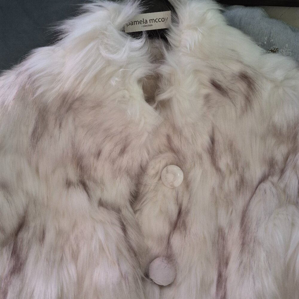 Pamela McCoy Nwt faux fox fur coat